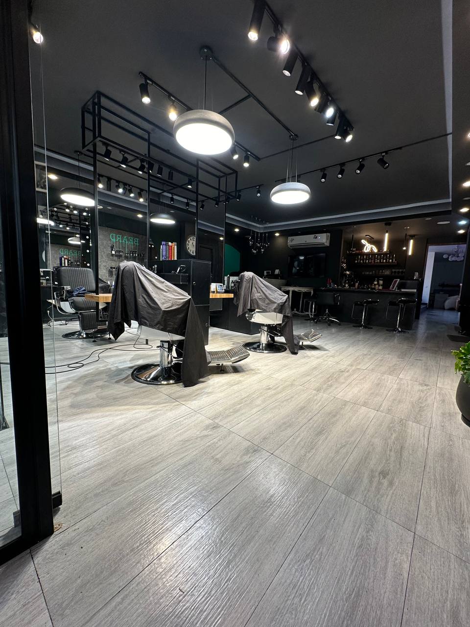 سالن زیبایی لوتوس